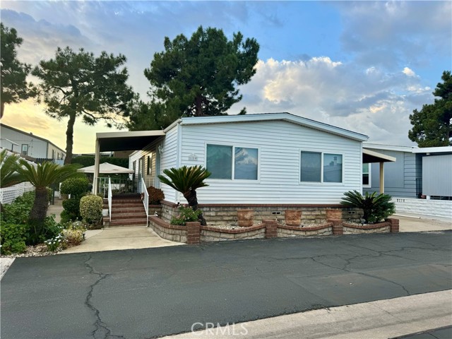 Detail Gallery Image 1 of 1 For 8651 Foothill Bld #120,  Rancho Cucamonga,  CA 91730 - 2 Beds | 2 Baths