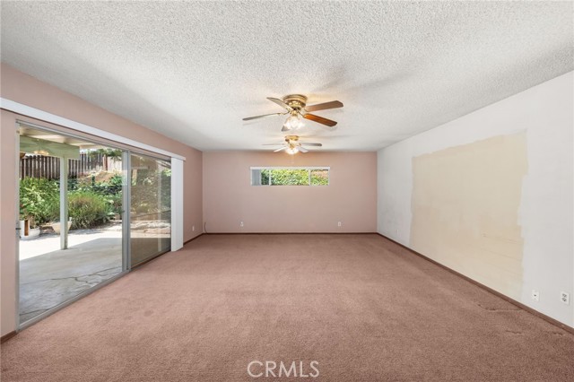 641 Casa Blanca Drive, Fullerton CA: https://media.crmls.org/medias/3dda3dfa-d080-4284-928c-e7ad564f786e.jpg