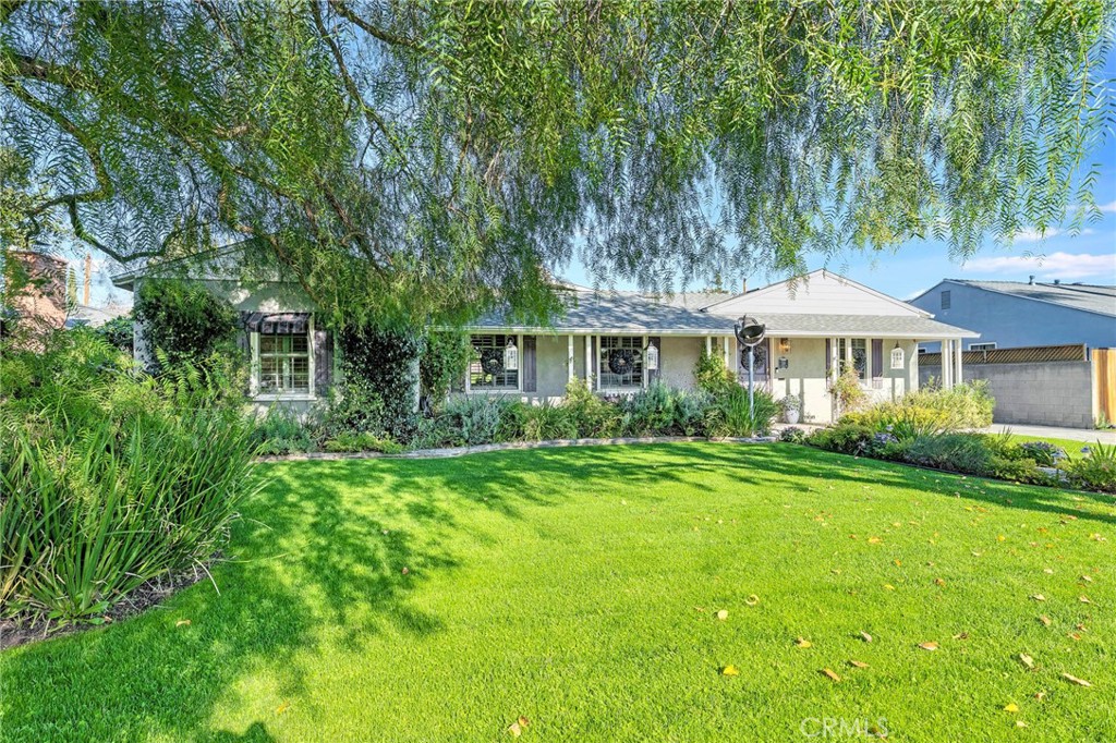 524 S Parish PlaceBurbank img 3