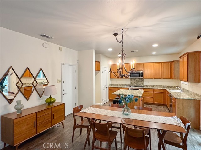 Detail Gallery Image 15 of 48 For 8302 Allyn Bacon, Bakersfield,  CA 93311 - 4 Beds | 3 Baths