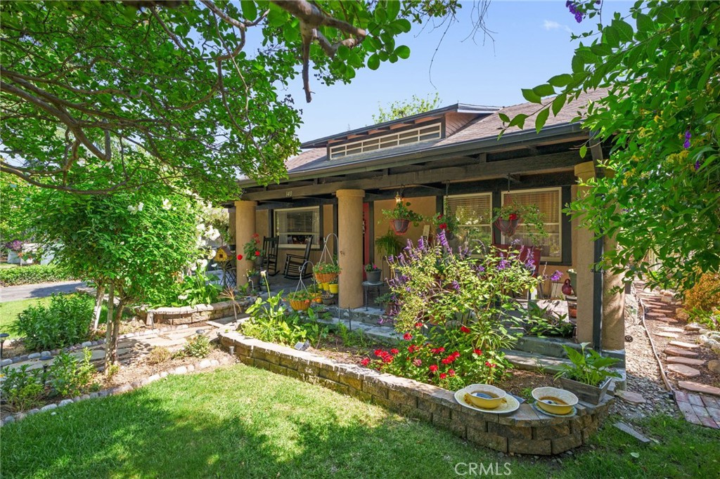140 E Jefferson Avenue, Pomona, CA 91767