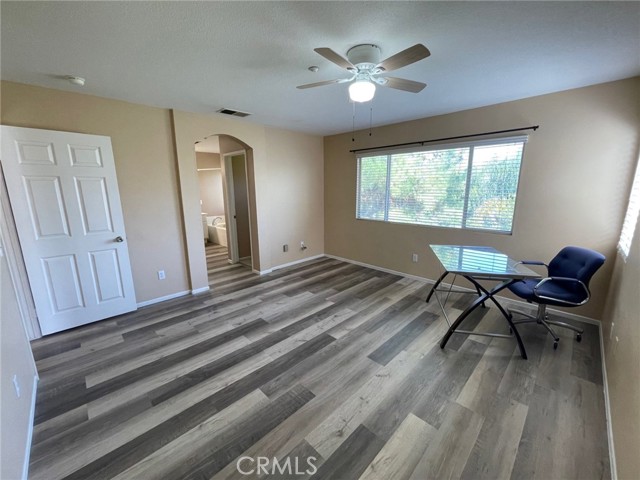 Detail Gallery Image 23 of 39 For 1434 Haddington Dr, Riverside,  CA 92507 - 4 Beds | 2/1 Baths