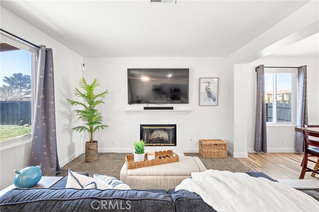 Detail Gallery Image 6 of 50 For 11537 11537 Winter Place, Adelanto,  CA 92301 - 4 Beds | 2 Baths