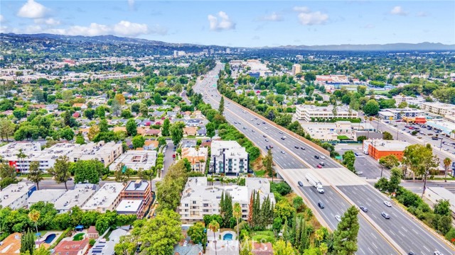 Detail Gallery Image 26 of 27 For 4702 Fulton #101,  Sherman Oaks,  CA 91423 - 2 Beds | 2 Baths