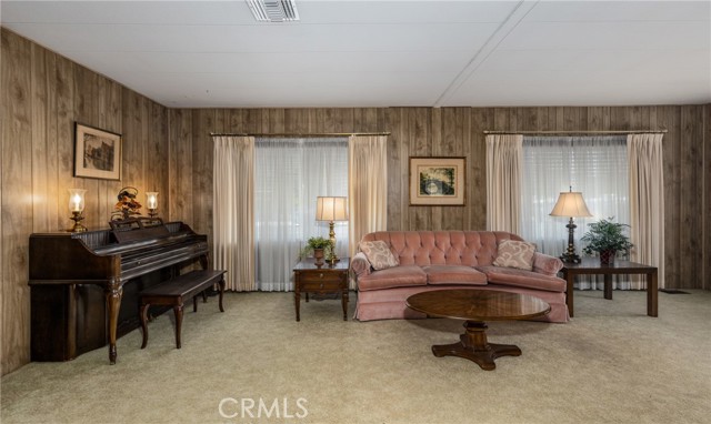 Detail Gallery Image 13 of 23 For 1423 Century, Redlands,  CA 92374 - 2 Beds | 2 Baths