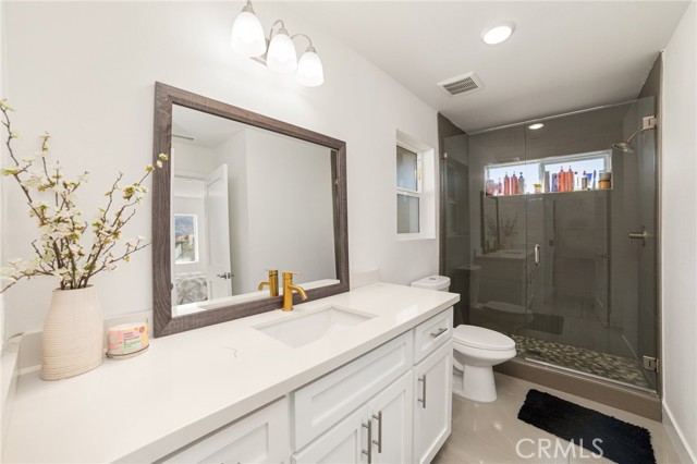 Detail Gallery Image 16 of 35 For 3086 Crystal Ridge Ln, Colton,  CA 92324 - 4 Beds | 3/1 Baths