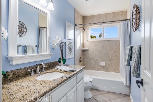 Bathroom 2 (upstairs)