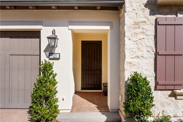 Detail Gallery Image 3 of 50 For 121 Toretta, Irvine,  CA 92602 - 4 Beds | 3 Baths