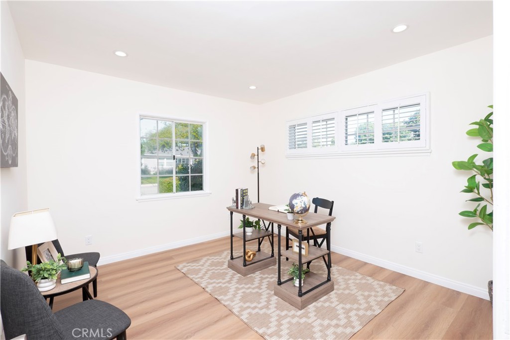 MLS #CV25244288 image #17