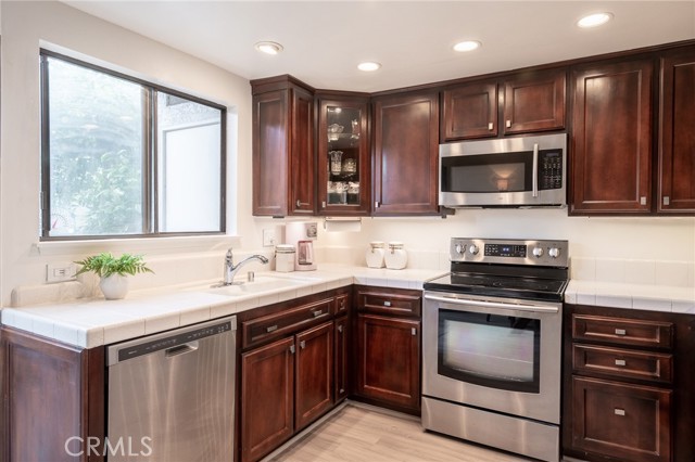 28031 Ridgebluff Court, Rancho Palos Verdes, California 90275, 2 Bedrooms Bedrooms, ,1 BathroomBathrooms,Residential,Sold,Ridgebluff,PV23102793