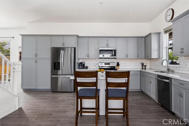 Detail Gallery Image 4 of 42 For 165 Earthwood Ln, San Luis Obispo,  CA 93401 - 3 Beds | 2/1 Baths