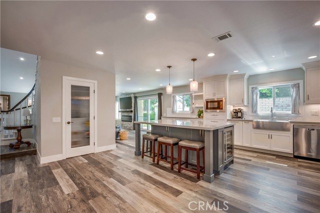 Detail Gallery Image 16 of 48 For 2311 via Pacifica, Corona,  CA 92882 - 4 Beds | 3 Baths