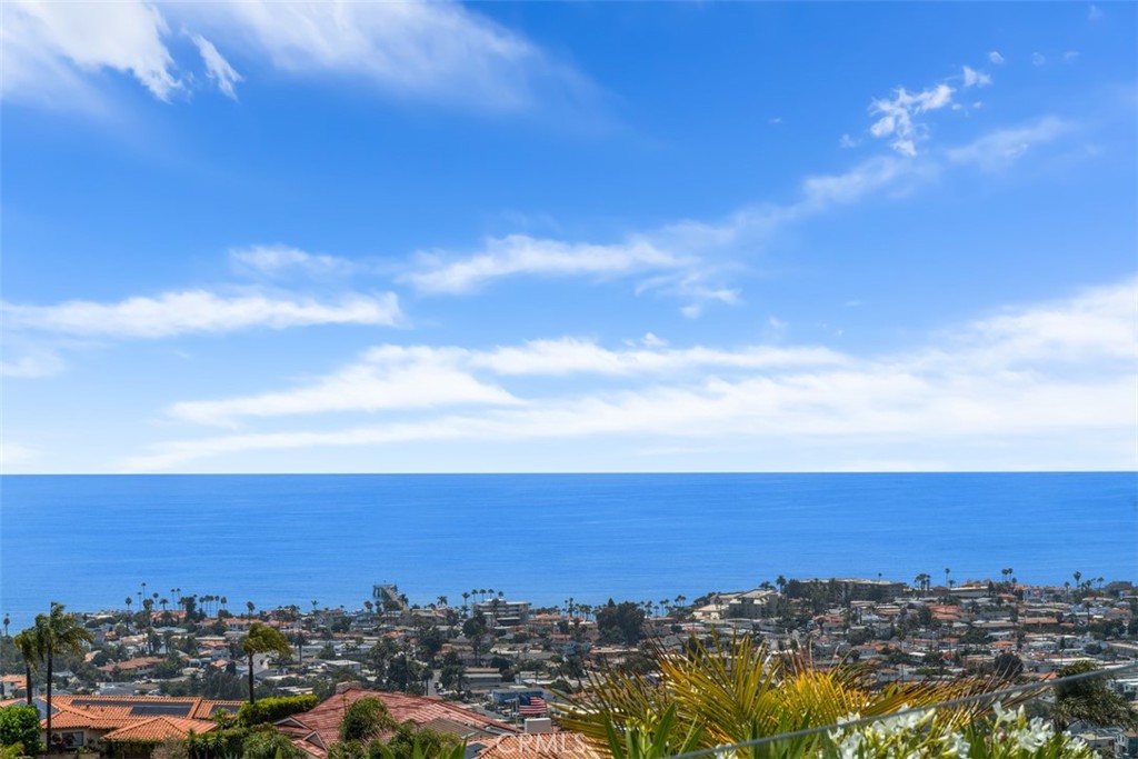 413 E Avenida Cordoba