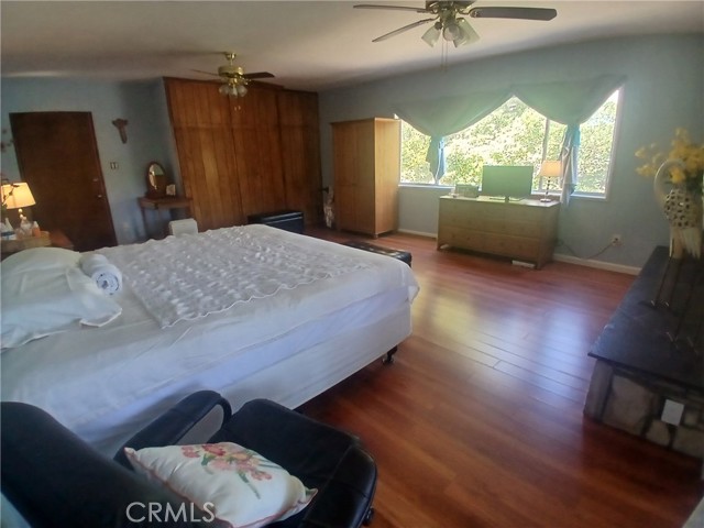 Detail Gallery Image 10 of 35 For 7650 Wilbur Ave, Reseda,  CA 91335 - 3 Beds | 1/1 Baths