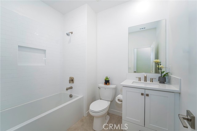 Detail Gallery Image 36 of 74 For 25948 Meadow Dr, San Juan Capistrano,  CA 92675 - 4 Beds | 4 Baths