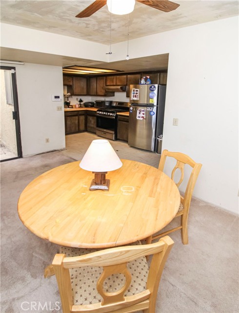 Detail Gallery Image 9 of 20 For 44200 Kingtree Ave #50,  Lancaster,  CA 93534 - 2 Beds | 1/1 Baths