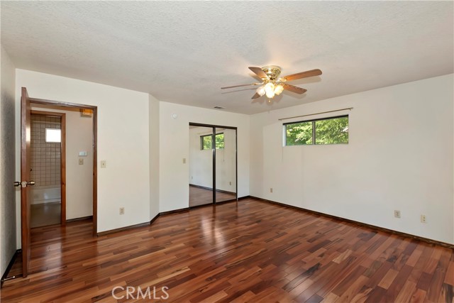 489 Dorn Drive, Crestline CA: https://media.crmls.org/medias/3de445f4-a64a-48c9-9f5e-98c4c1ca7048.jpg