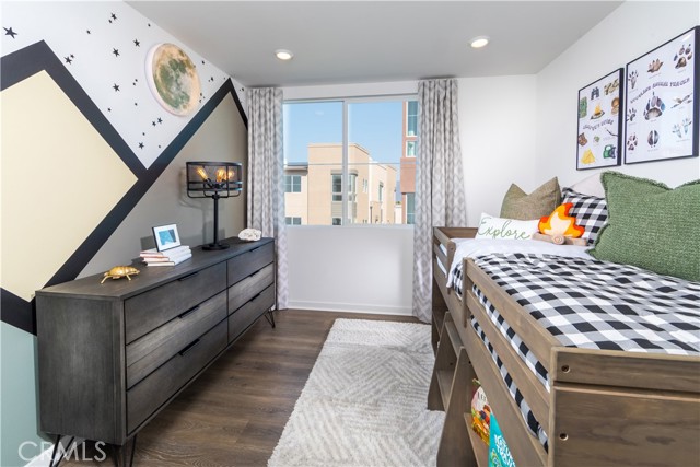980 N Tangent Privado, Ontario CA: https://media.crmls.org/medias/3de4a35c-c22f-4343-936c-42609df134f5.jpg