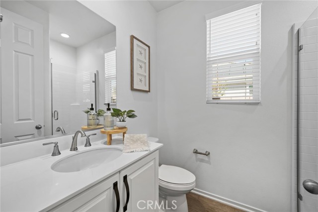 Detail Gallery Image 15 of 56 For 24085 Midvale Ct, Corona,  CA 92883 - 4 Beds | 3 Baths