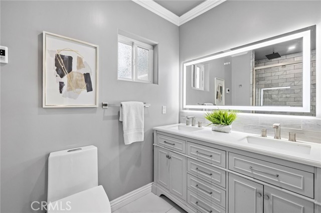 Detail Gallery Image 17 of 37 For 74 Linhaven, Irvine,  CA 92602 - 5 Beds | 3/1 Baths