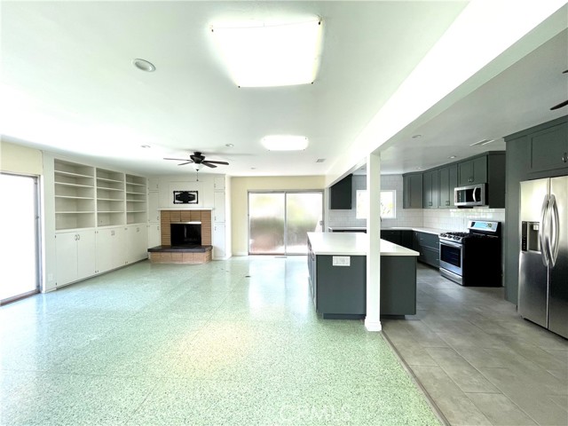 Image 6 of 14 For 6206 Pontiac