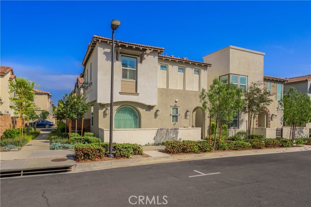 9513 Retreat Place, Rancho Cucamonga CA: https://media.crmls.org/medias/3de7441e-6a01-46a3-8611-a195169c6ba0.jpg