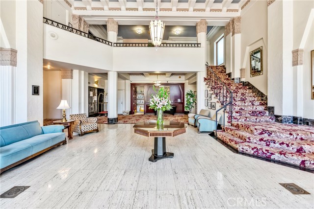 Detail Gallery Image 3 of 47 For 140 Linden Ave #956,  Long Beach,  CA 90802 - 1 Beds | 1 Baths