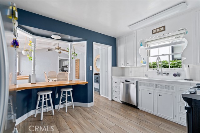 Detail Gallery Image 9 of 20 For 714 Heliotrope Ave, Corona Del Mar,  CA 92625 - 3 Beds | 2 Baths