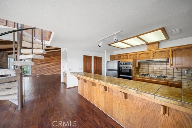373 Bristol Street, Cambria CA: https://media.crmls.org/medias/3de79707-2f1f-432b-aa0b-d013405a86bc.jpg