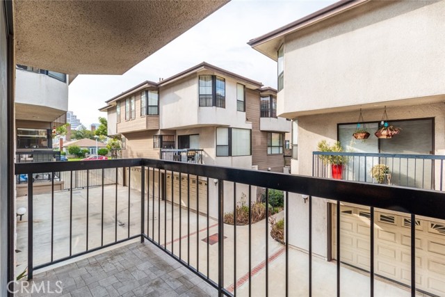 Detail Gallery Image 28 of 36 For 514 N Isabel St #C,  Glendale,  CA 91206 - 3 Beds | 2/1 Baths