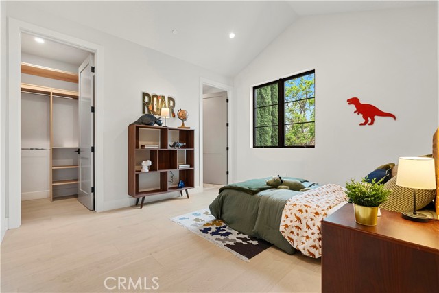 Detail Gallery Image 26 of 67 For 4634 Vesper, Sherman Oaks,  CA 91403 - 5 Beds | 5/1 Baths