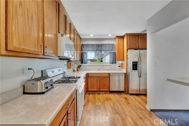 3850 Senasac Avenue, Long Beach CA: https://media.crmls.org/medias/3de8fd30-3d46-499c-832a-77b65e364ab4.jpg