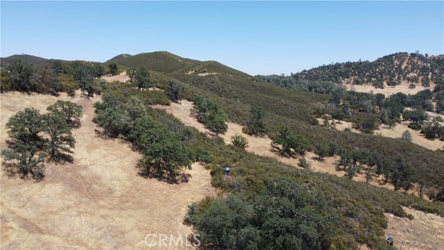 21947 Meriann Drive, Clearlake Oaks CA: https://media.crmls.org/medias/3debb775-8815-400a-9676-5a2d90b0c346.jpg