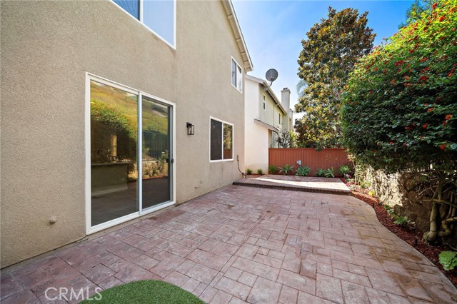 47 Rue Du Chateau, Aliso Viejo CA: https://media.crmls.org/medias/3debc3d1-51b8-4188-89e0-fd3222deab1a.jpg