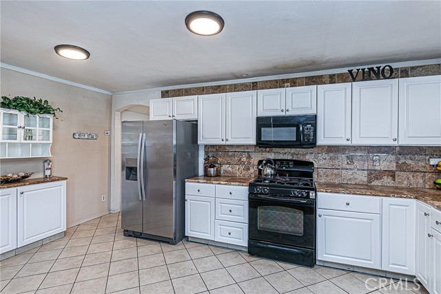 Detail Gallery Image 11 of 29 For 1158 Nacimiento Ave, Grover Beach,  CA 93433 - 4 Beds | 2 Baths