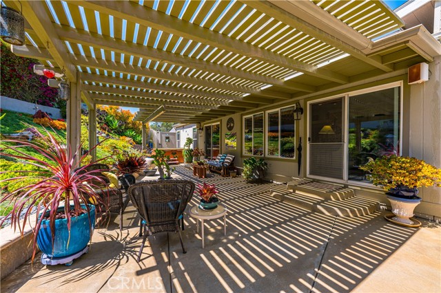 40468 Rock Mountain Drive, Fallbrook CA: https://media.crmls.org/medias/3dece880-a5fc-4634-8872-fcfa75c1e289.jpg