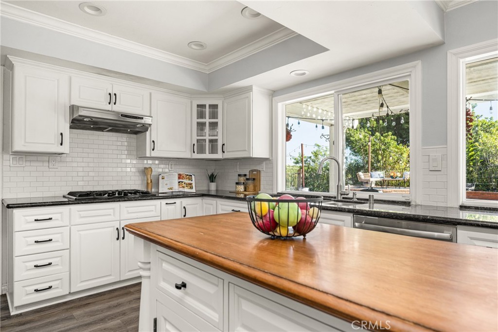 3ded0ba7 1678 44b8 B1d7 1dec44141621