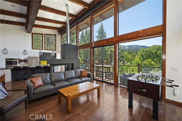 43669 Ridge Crest, Big Bear Lake, CA 92315
