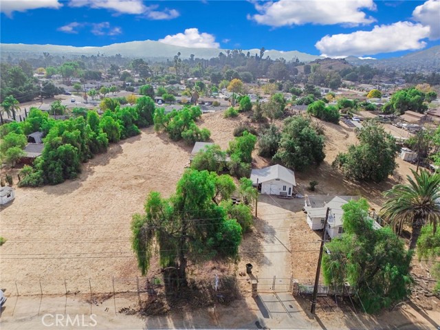 Detail Gallery Image 22 of 26 For 10560 Robinson Ave, Riverside,  CA 92505 - 2 Beds | 1 Baths