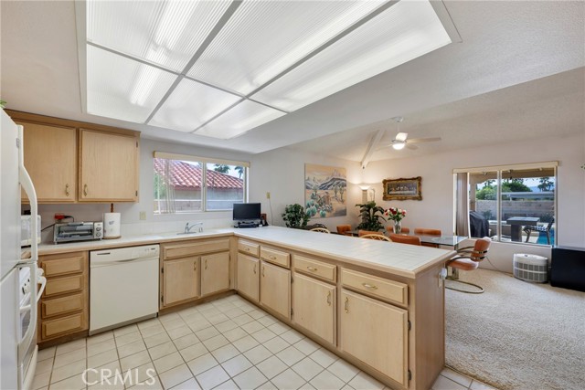 Detail Gallery Image 14 of 43 For 1429 E Francis Dr, Palm Springs,  CA 92262 - 3 Beds | 2 Baths