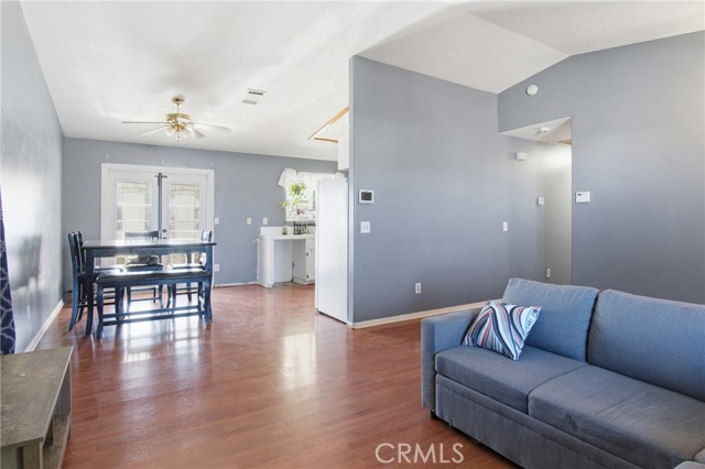 Detail Gallery Image 7 of 35 For 18401 Westlawn St, Hesperia,  CA 92345 - 4 Beds | 2 Baths