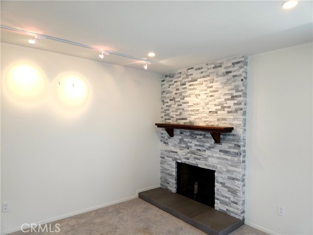 Detail Gallery Image 16 of 30 For 22857 Nadine Cir #B,  Torrance,  CA 90505 - 2 Beds | 2 Baths