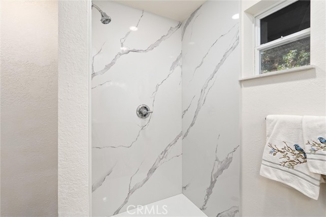 Detail Gallery Image 23 of 35 For 887 Ashbury Ct, Chico,  CA 95926 - 4 Beds | 2/1 Baths