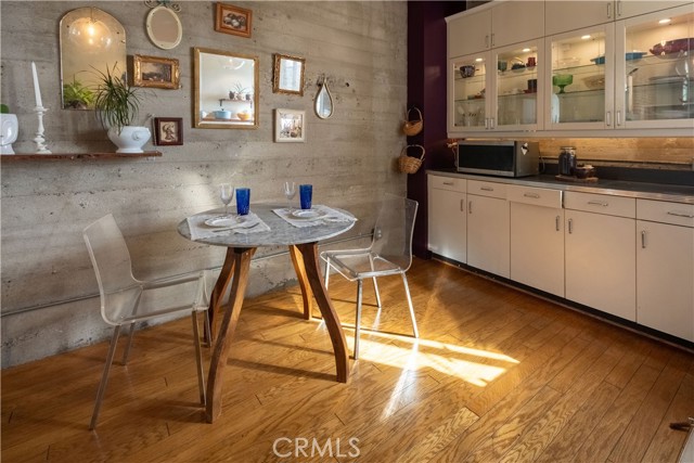 Detail Gallery Image 26 of 69 For 100 W 5th 6c,  Long Beach,  CA 90802 - 1 Beds | 1 Baths