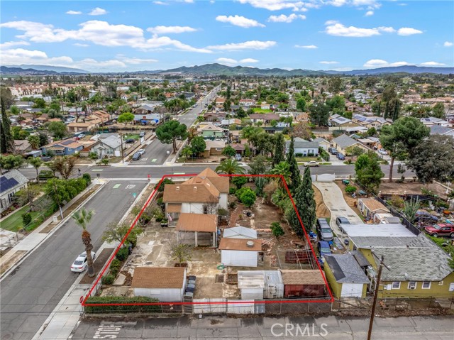 Detail Gallery Image 4 of 38 For 306 W 5th St, Perris,  CA 92570 - 2 Beds | 1 Baths