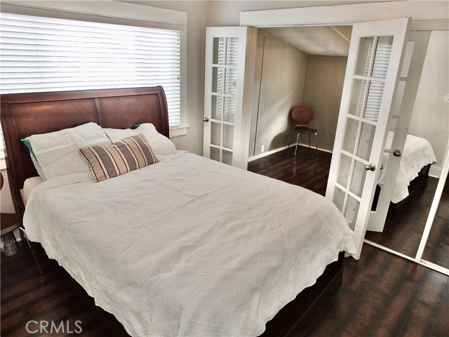 Detail Gallery Image 10 of 17 For 1088 Gaviota Ave, Long Beach,  CA 90813 - 2 Beds | 1 Baths