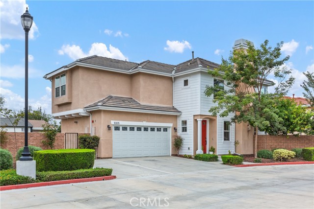 Detail Gallery Image 1 of 1 For 10305 Hacienda Street, Bellflower,  CA 90706 - 4 Beds | 2/1 Baths