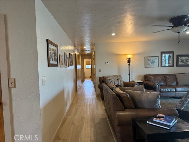 Detail Gallery Image 15 of 65 For 25565 Road 13, Chowchilla,  CA 93610 - 4 Beds | 3 Baths