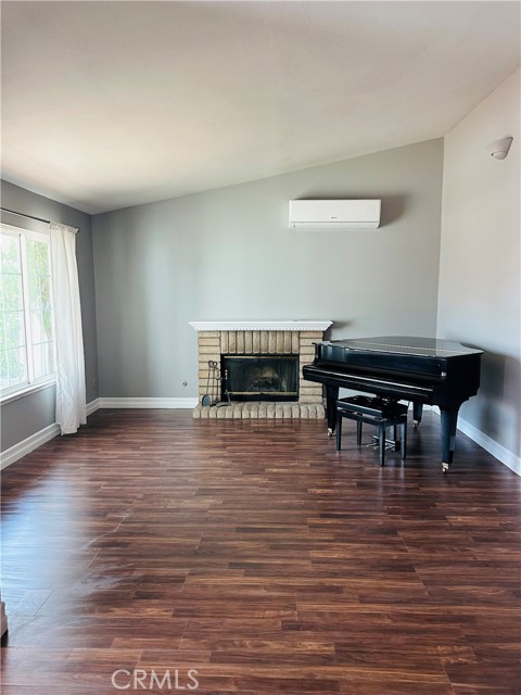 Detail Gallery Image 12 of 28 For 25690 Onate Dr, Moreno Valley,  CA 92557 - 3 Beds | 2 Baths