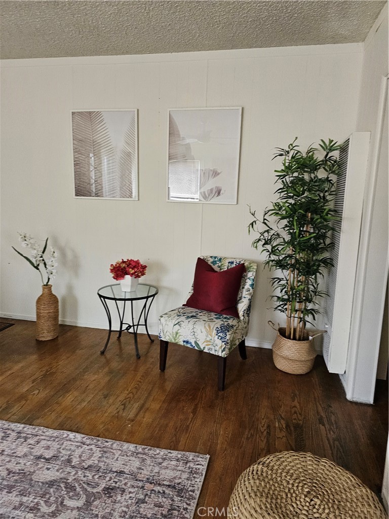 https://media.crmls.org/medias/3df20e1a-65e9-4b97-a302-d4796fa886d0.jpg?preset=X-Large